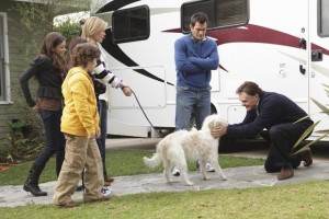 Recap – Modern Family 1.21 “Travels With Scout”