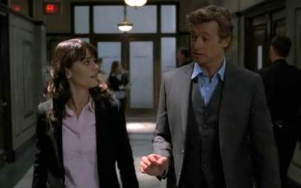 Mentalist Blood Money Teresa Lisbon Robin Tunney Patrick Jane Simon Baker courtroom screencaps images photos pictures