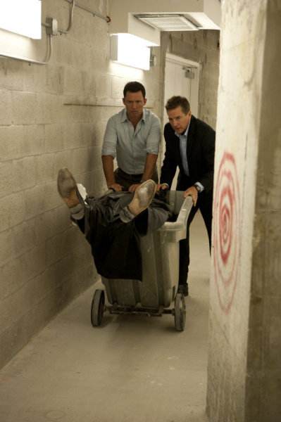 Burn Notice 4.17/4.18 “Out Of The Fire”/”Last Stand” Reviews