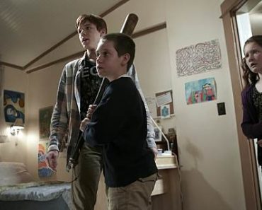 Shameless 1.06 “Facts Cannot Be Racist” Review