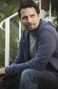 Jeremy Sisto Chats Suburgatory and Reuniting With Alicia Silverstone