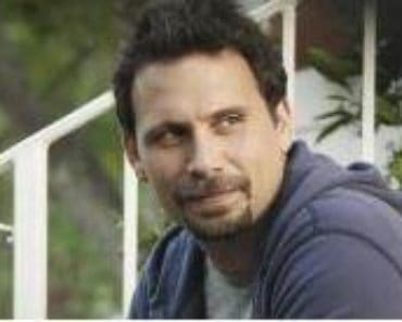 Jeremy Sisto Chats Suburgatory and Reuniting With Alicia Silverstone