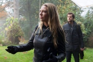 Olivia (Anna Torv) and Peter (Josh Jackson)