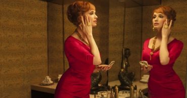 The 15 Best Joan Holloway GIFs