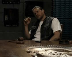 Sons of Anarchy 6.05 Review: “The Mad King”