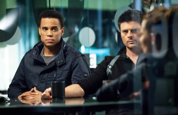 Almost Human 1.06 Review ”Arrhythmia”