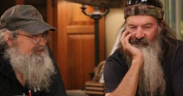 Duck Dynasty 5.05 Review: “Burger Commander”