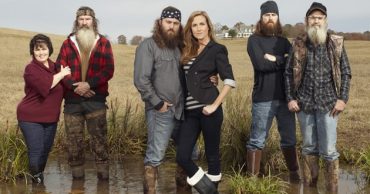 Duck Dynasty 6.05 Review: “Brand of Brothers”