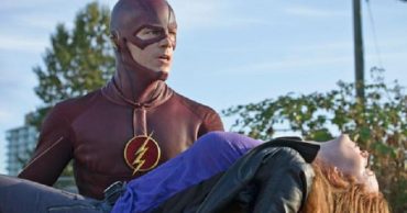 How The Flash Is a Good Show Despite a Gaping Hole Where the Plot Should Be