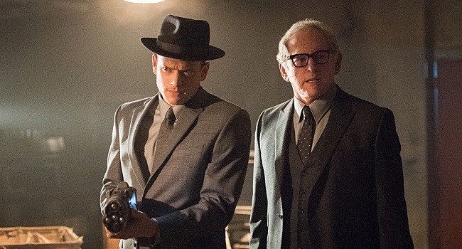 Legends of Tomorrow Season 1 Episode 8 Review: ”Night of the Hawk”