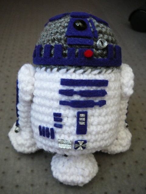 r2 knit