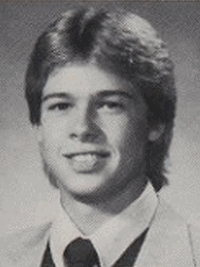 brad-pitt-senior-photo