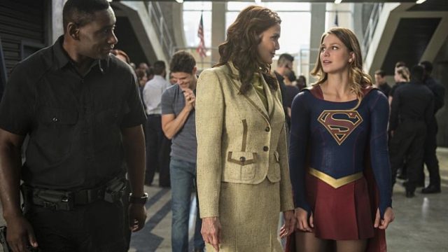 Supergirl Season 2 Episode 3 Review: "Welcome to Earth"