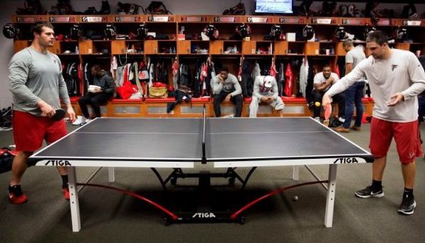 Atlanta Falcons Prepare for Super Bowl By Playing Ping Pong