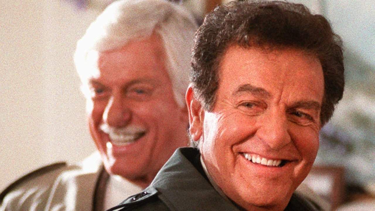 Star of Mannix, Mike Connors, Dies at the Age of 91