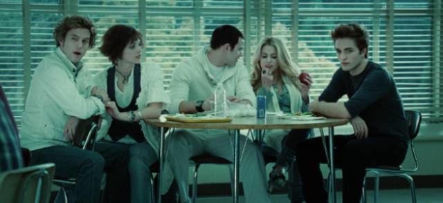 20 Things You Never Noticed About Twilight The First Time You Saw It