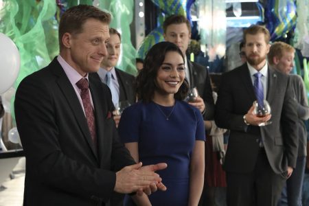 Powerless Season 1 Episode 3 Review: &#8220;Sinking Day&#8221;