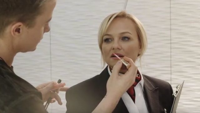 Spice Girl Emma Bunton Pulls Undercover Prank on Airport Passengers