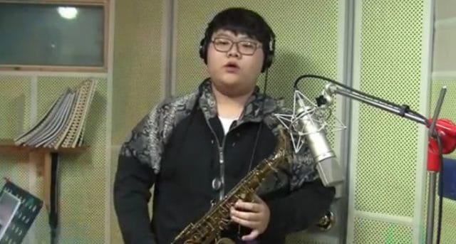 Kid Channels Duke Silver to Cover Livin&#8217; on a Prayer with his Saxophone