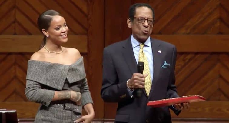 Rihanna Speaks after Receiving Harvard’s Humanitarian Award