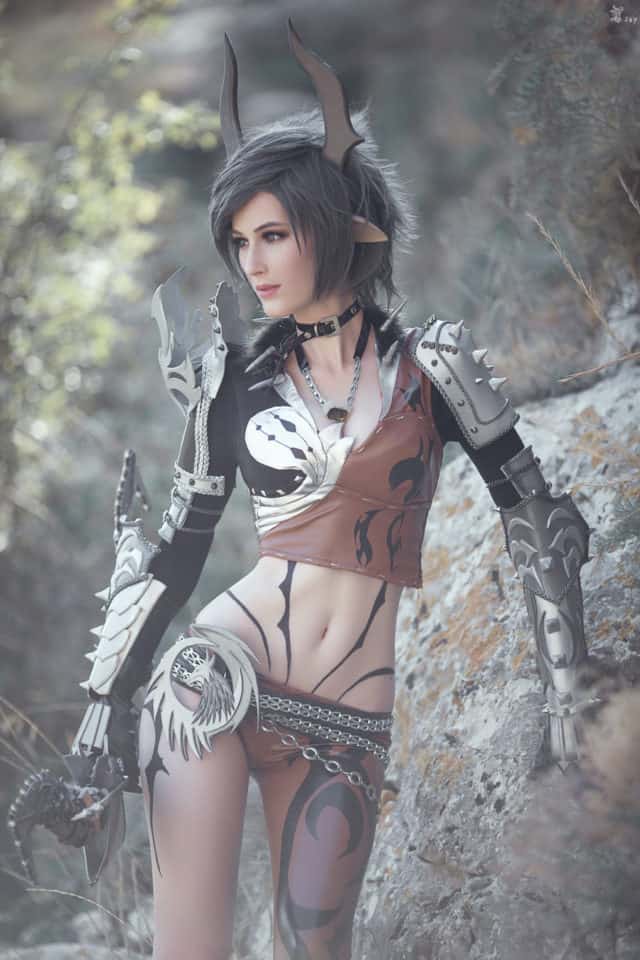 Russian Cosplayer Does a Flawless TERA Online Castanic Cosplay