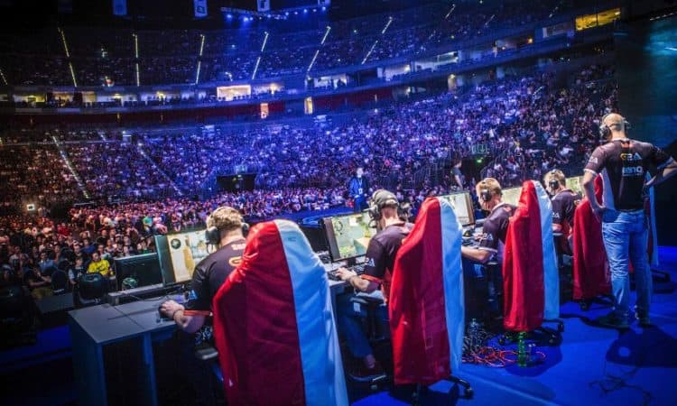 Esports Industry Expected to Surpass $2.5 Billion in 2022