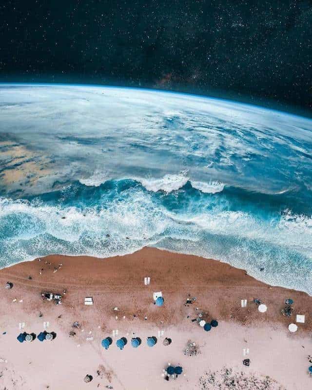 Digital Artist&#8217;s Works Are A Border Between Magic And Reality