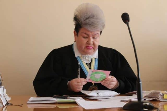 Ukrainian Judge Alla Bandura Looks Exactly Like Ursula from The Little Mermaid