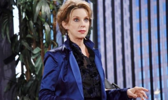 Young and the Restless Spoilers: Chloe Takes Off With Her Daughter