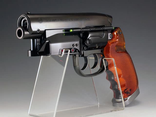 Blade Runner’s Blaster Pistol is Being Turned into a Water Gun