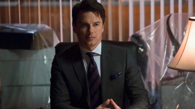 Watch Arrow’s John Barrowman Tap Dancing in Heels at Convention