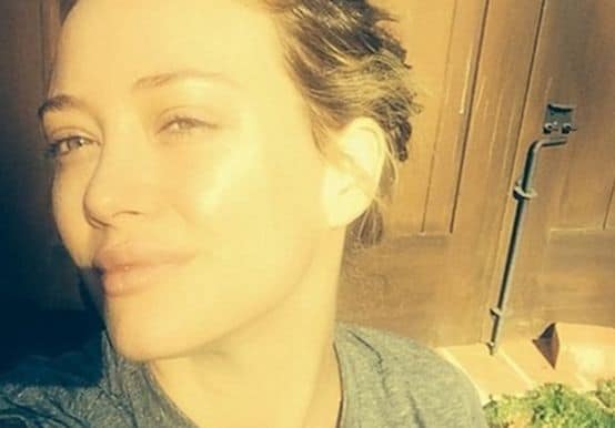 20 Celebrities Even More Beautiful Without Makeup