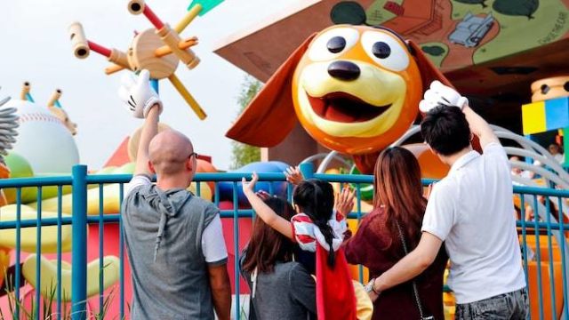Disney&#8217;s Hollywood Studios Adds Toy Story Slinky Dog Dash Roller Coaster Track