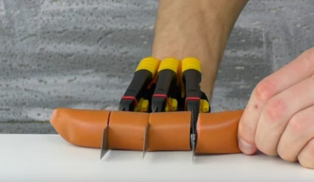 Cosplay Just Got More Dangerous With DIY Wolverine Claws Using Real Blades