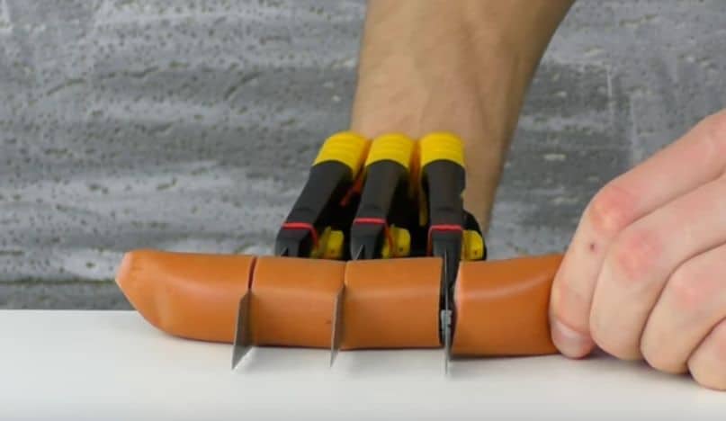 Cosplay Just Got More Dangerous With Diy Wolverine Claws Using Real Blades