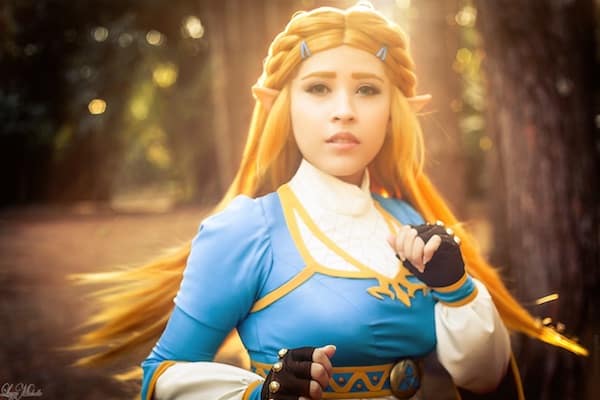 Highly Accurate ‘Breath Of The Wild&#8217; Princess Zelda Cosplay