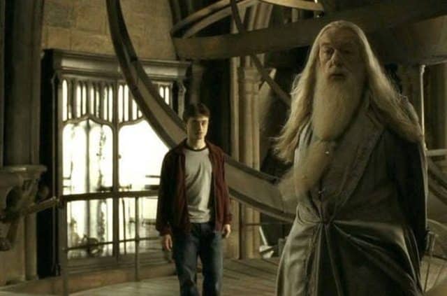 45 Awesome Behind the Scenes Photos of Harry Potter