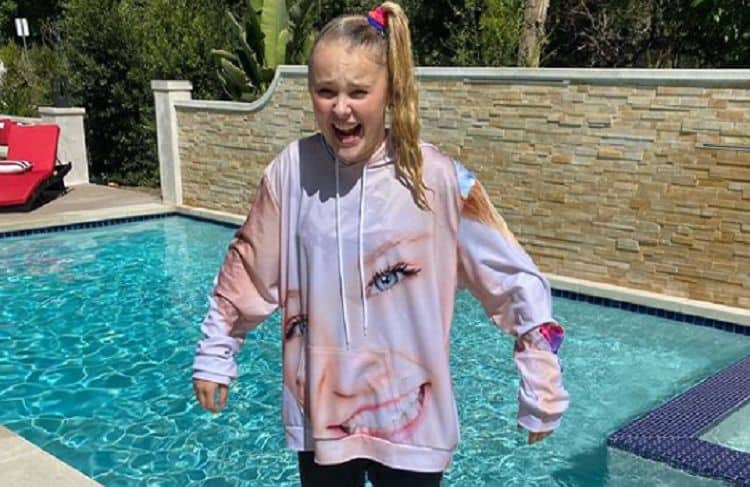 Five Things You Didn&#8217;t Know About JoJo Siwa