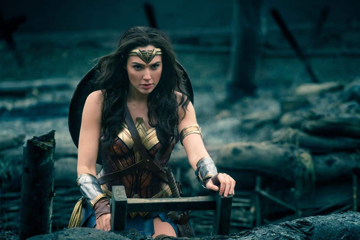 Terminator’ Director James Cameron Calls ‘Wonder Woman’ “a Step Backwards for Women” in Film