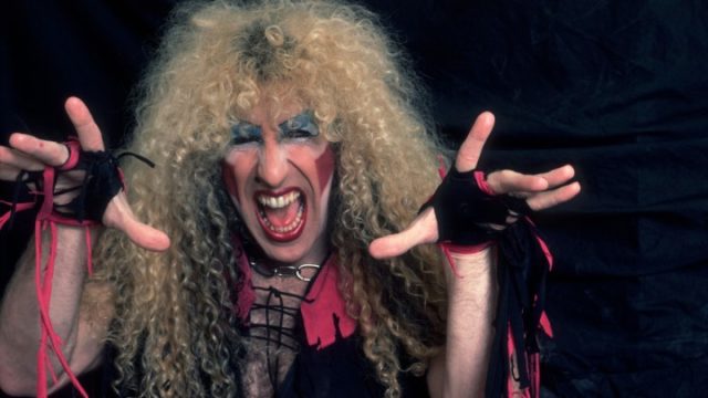 Dee Snider Looks Exactly Like Sarah Jessica Parker Here