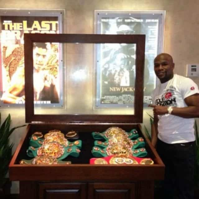 A Lavish Tour Inside Floyd Mayweather&#8217;s Las Vegas Mansion