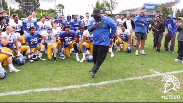 SJSU&#8217;s Alonzo Carter Shows off MC Hammer Dance He Created