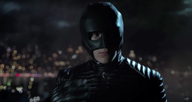 Gotham&#8217;s New Batman Costume Looks Like the Rubber Man Suit from ‘American Horror Story&#8217;