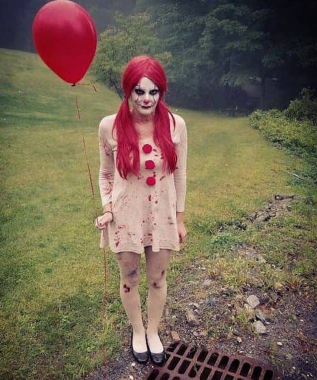 A Female Pennywise Costume Trend Has Arisen for Halloween