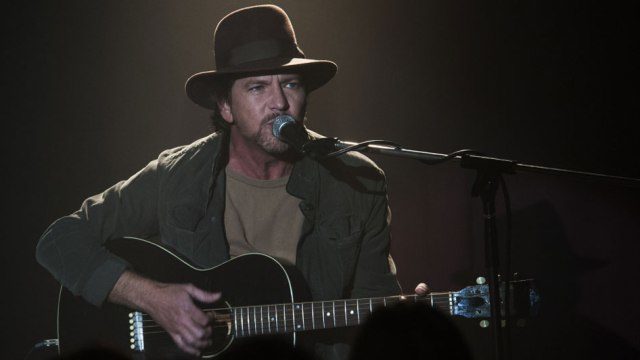 Eddie Vedder Showed Up on Twin Peaks and it Was Awesome