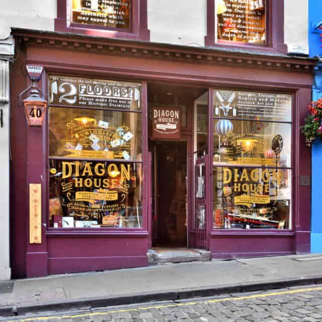 Awesome Harry Potter Shop Pops Up in Edinburgh