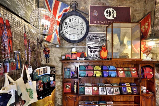 Awesome Harry Potter Shop Pops Up in Edinburgh