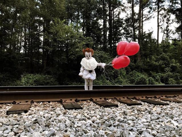 Kids Dresses Little Brother Up Like Pennywise For A Freaky IT Themed Photoshoot