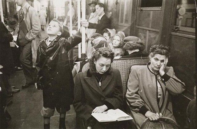 A 17-Year-Old Stanley Kubrick&#8217;s Photos Of 1940s New York