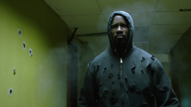 Marvel’s Luke Cage Shows off at NFL Combine in Season 2 Clip